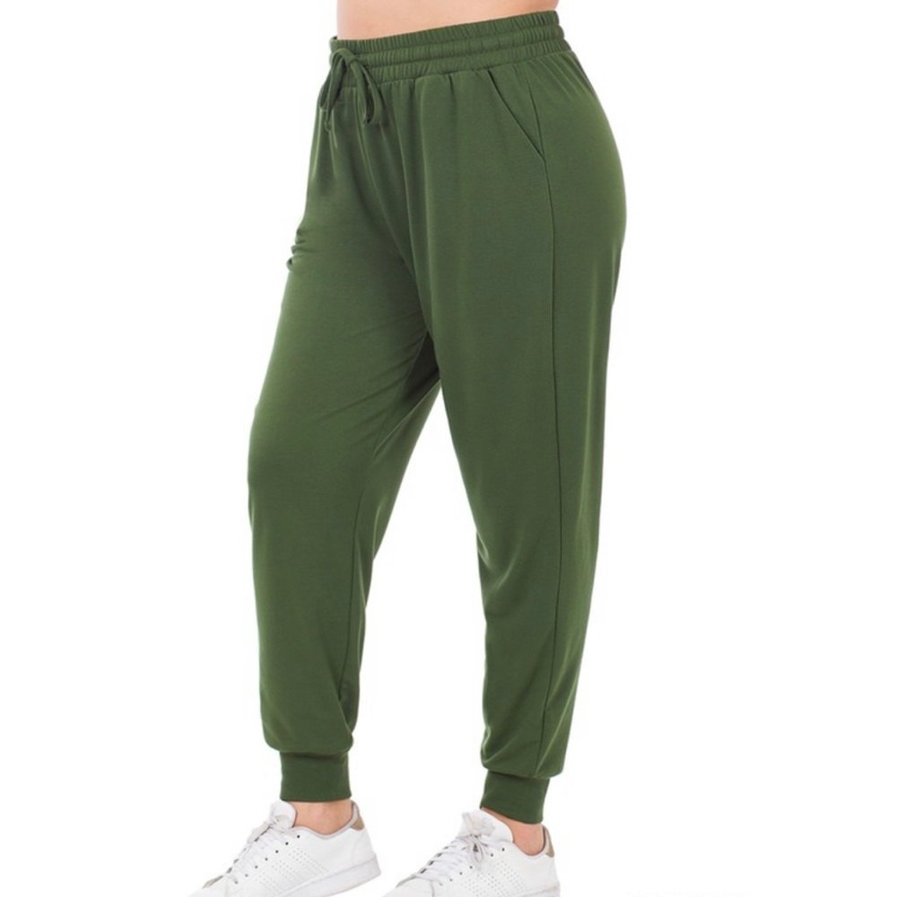 Womens Plus Olive Joggers